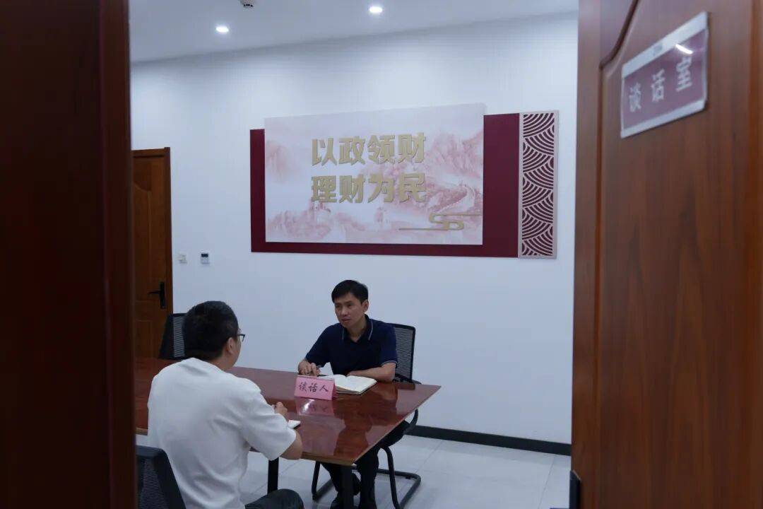 曹縣紀(jì)委監(jiān)委“清風(fēng)護(hù)苗·青廉同行”年輕干部警示教育活動圓滿結(jié)束:青柚苗